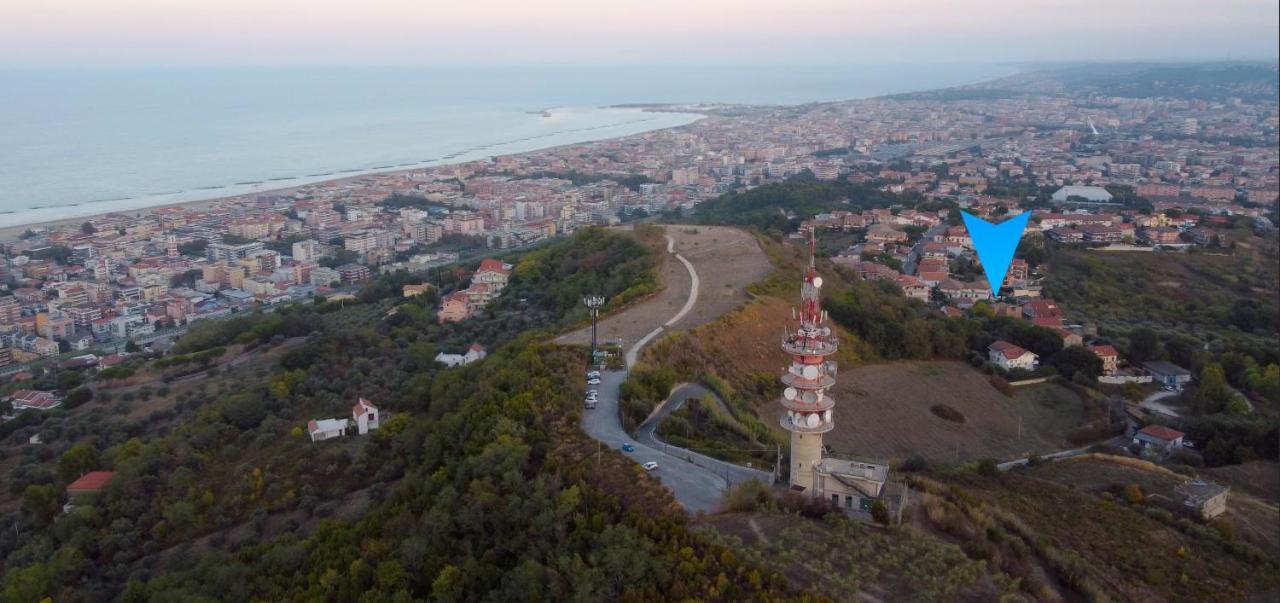 Taverna del Colle, tra relax e comfort Pescara Esterno foto